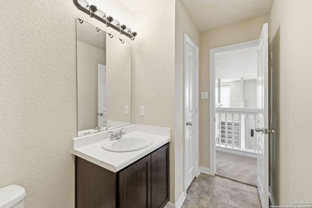 2127 Rosillos Peak, San Antonio, TX 78245