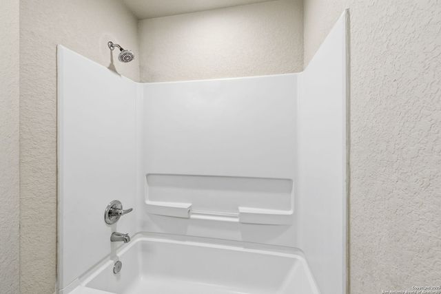 2127 Rosillos Peak, San Antonio, TX 78245