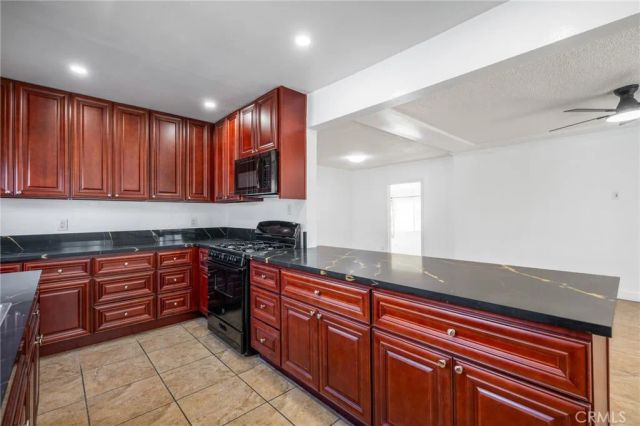 1136 Cary, Wilmington, CA 90744