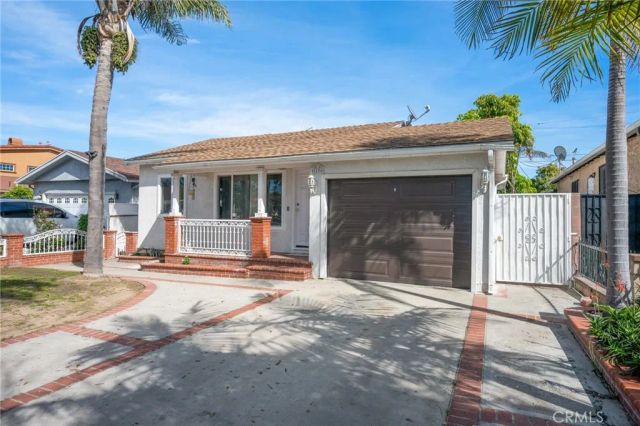 1136 Cary, Wilmington, CA 90744