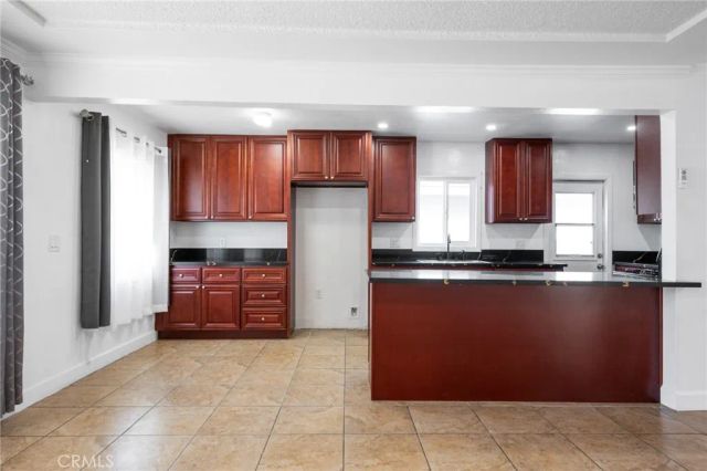 1136 Cary, Wilmington, CA 90744