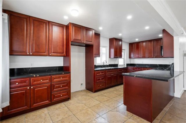 1136 Cary, Wilmington, CA 90744