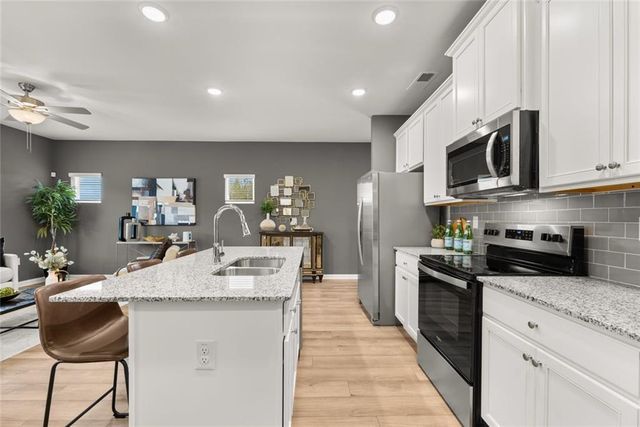 301 Epping Street 73, Stockbridge, GA 30281