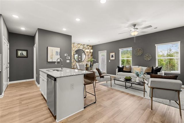 301 Epping Street 73, Stockbridge, GA 30281