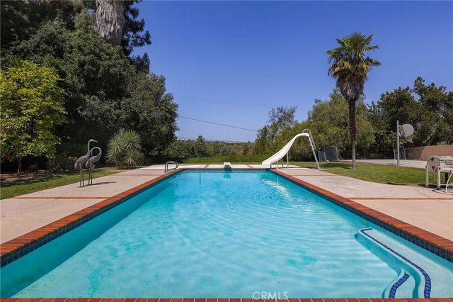 2441 Terraza, Fullerton, CA 92835