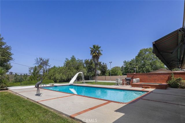 2441 Terraza, Fullerton, CA 92835