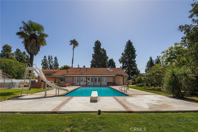 2441 Terraza, Fullerton, CA 92835