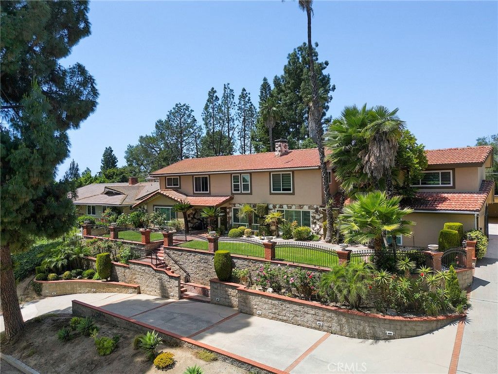 2441 Terraza, Fullerton, CA 92835