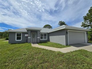 208 EMERALD LOOP PASS, Ocala, FL 34472