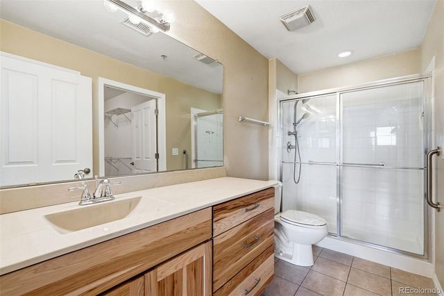 1945 S Espana Court C, Aurora, CO 80013