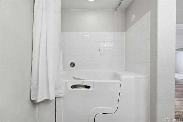 1945 S Espana Court C, Aurora, CO 80013