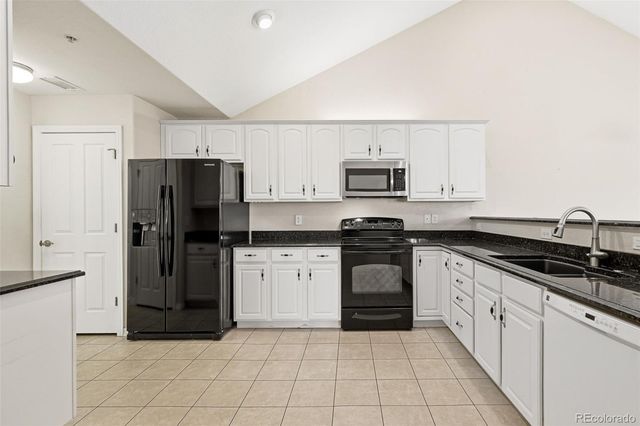 1945 S Espana Court C, Aurora, CO 80013
