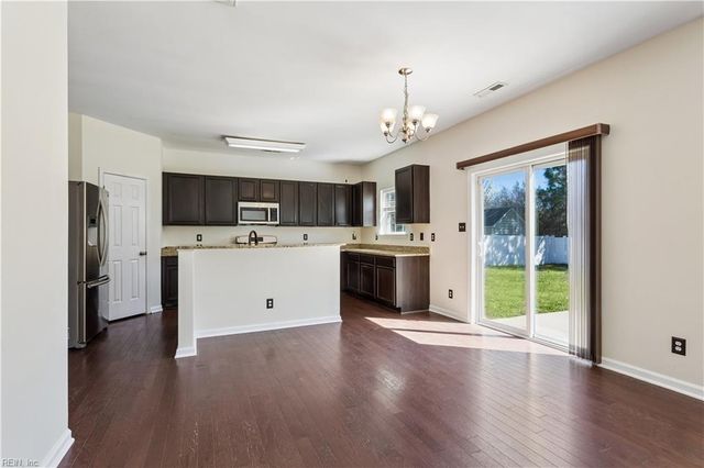 27 Hampshire Glen PW, Hampton, VA 23669