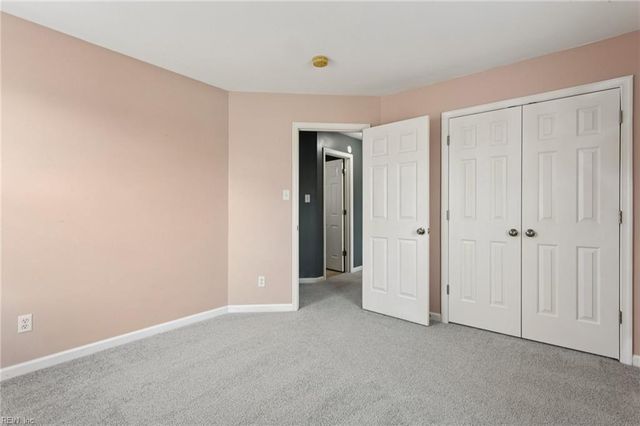 27 Hampshire Glen PW, Hampton, VA 23669