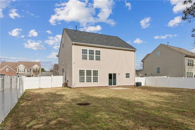 27 Hampshire Glen PW, Hampton, VA 23669