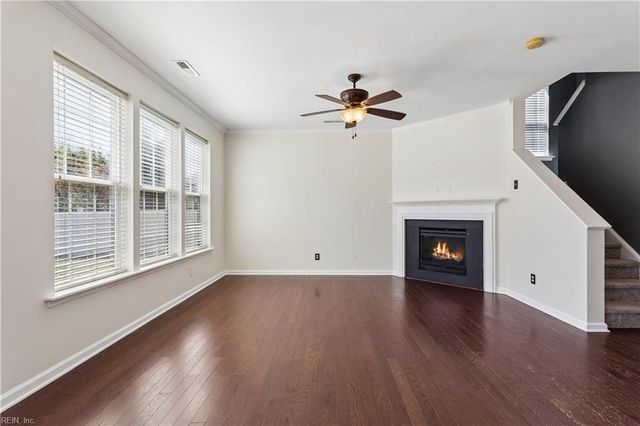 27 Hampshire Glen PW, Hampton, VA 23669