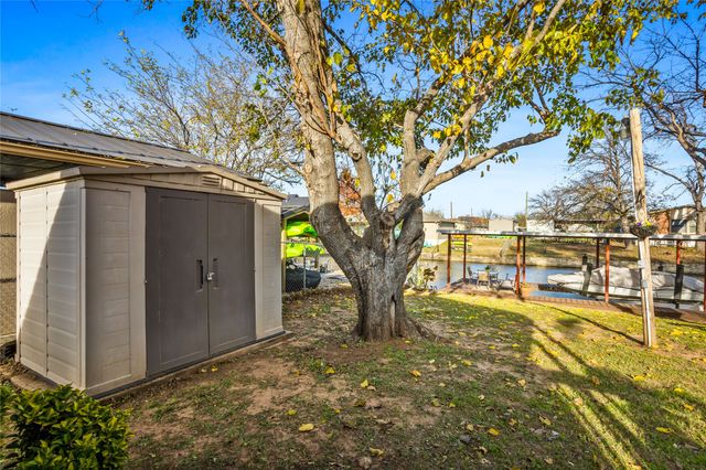 3415 Tahitian Court, Granbury, TX 76048