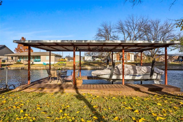 3415 Tahitian Court, Granbury, TX 76048