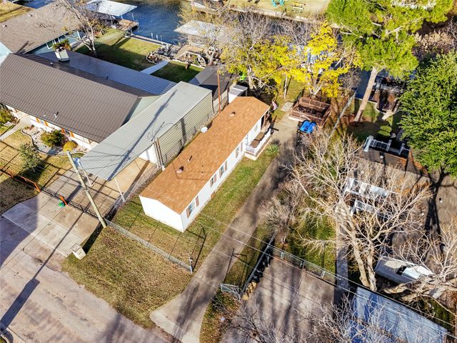 3415 Tahitian Court, Granbury, TX 76048