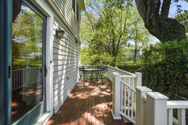 28 Pennsylvania Ave B, Newton, MA 02464