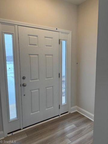 3676 Contimental Square 360, Kernersville, NC 27284