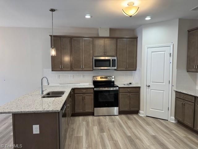 3676 Contimental Square 360, Kernersville, NC 27284