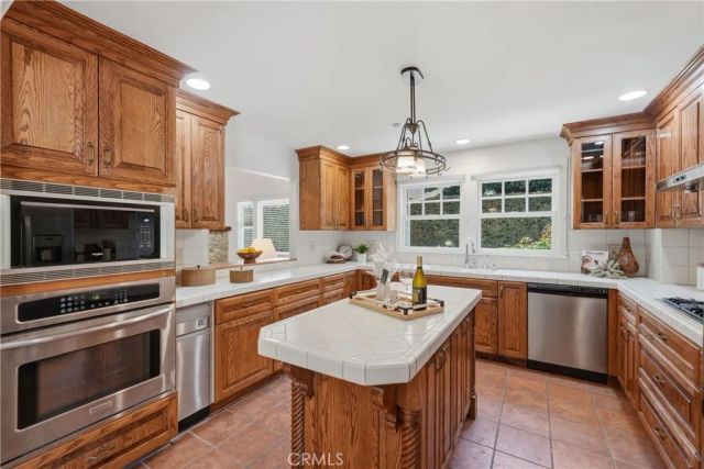 625 Yale, Claremont, CA 91711