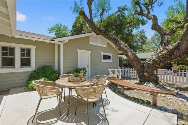 625 Yale, Claremont, CA 91711