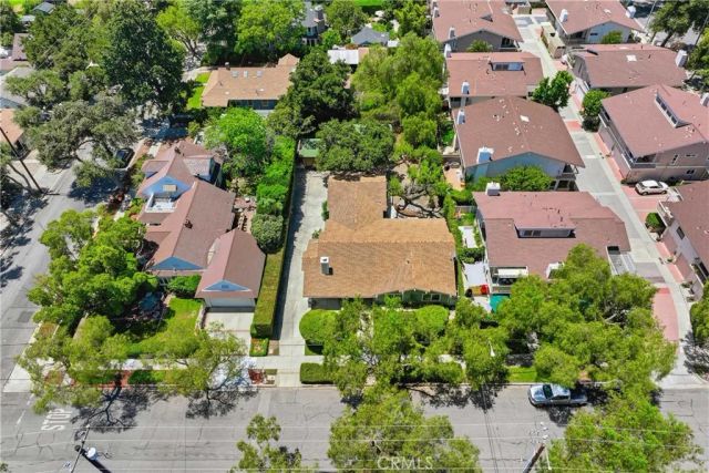 625 Yale, Claremont, CA 91711