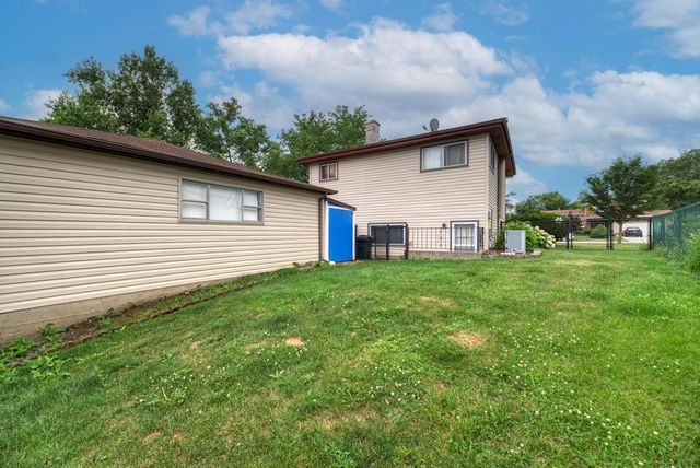 1795 W JO ANN Lane, Addison, IL 60101