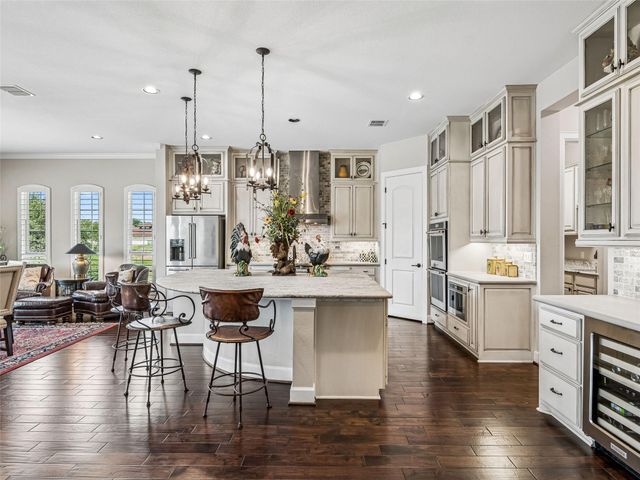 125 Sowing Oak DR, San Marcos, TX 78666