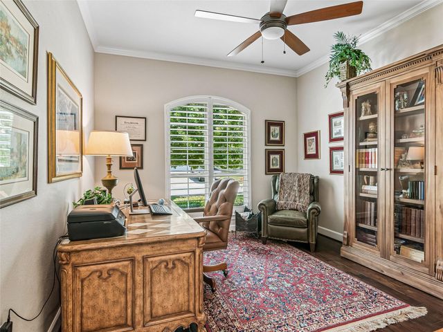 125 Sowing Oak DR, San Marcos, TX 78666