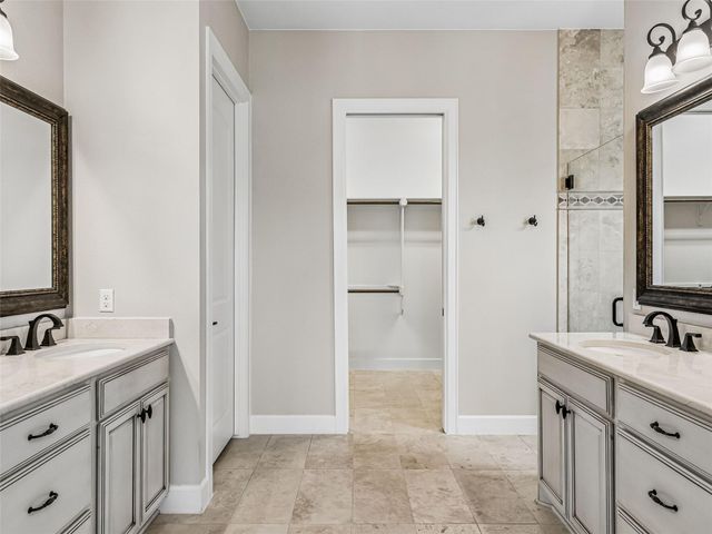 125 Sowing Oak DR, San Marcos, TX 78666