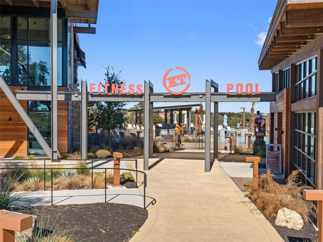 125 Sowing Oak DR, San Marcos, TX 78666