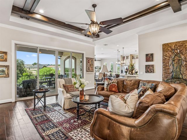 125 Sowing Oak DR, San Marcos, TX 78666