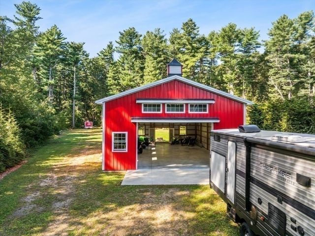 1125 School St, Mansfield, MA 02048