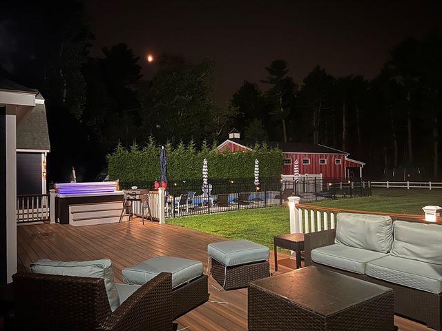 1125 School St, Mansfield, MA 02048