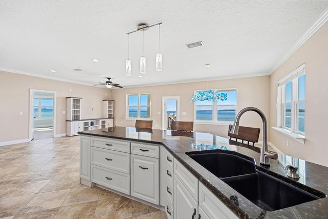 115 Port Drive, Shalimar, FL 32579