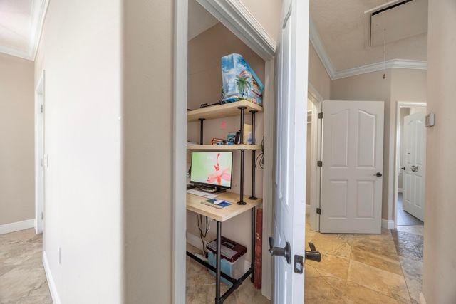 115 Port Drive, Shalimar, FL 32579