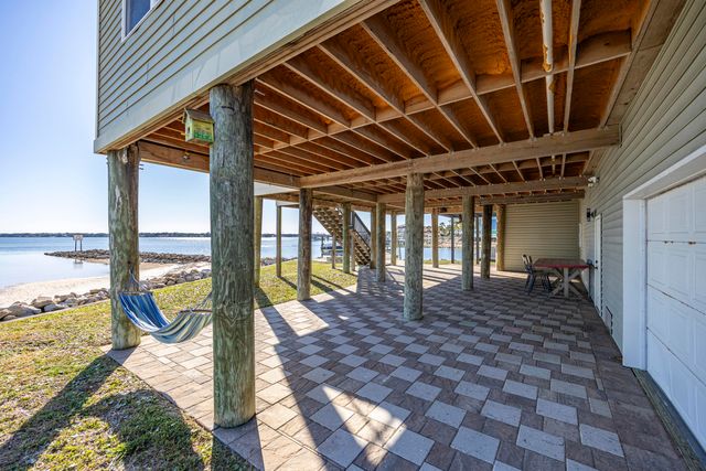 115 Port Drive, Shalimar, FL 32579