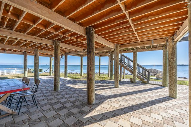 115 Port Drive, Shalimar, FL 32579