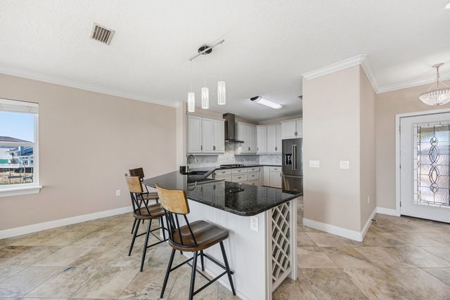 115 Port Drive, Shalimar, FL 32579