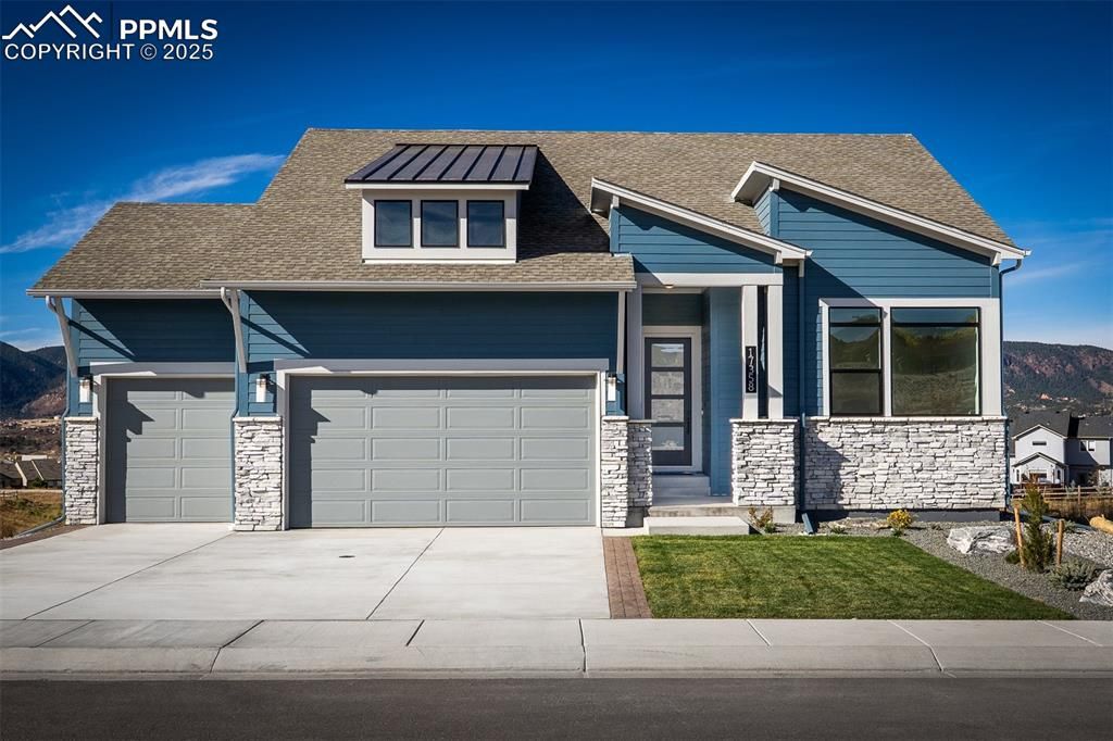 17358 Crimson Clover Drive, Monument, CO 80132