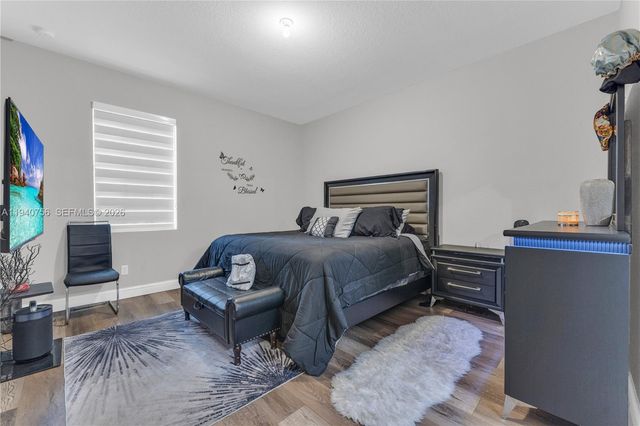 4040 NW 11th St, Lauderhill, FL 33313