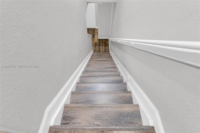 4040 NW 11th St, Lauderhill, FL 33313