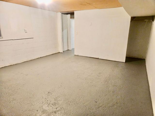 3418 Munson Street, Lansing, MI 48917