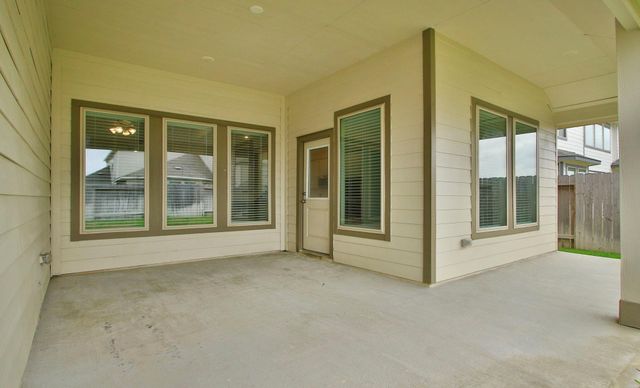 31611 Lyle Manor Drive, Hockley, TX 77447