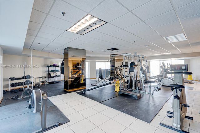 2401 Collins Avenue 1711, Miami Beach, FL 33140