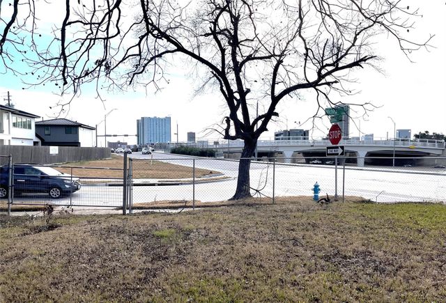 2209 Wichita Street, Houston, TX 77004