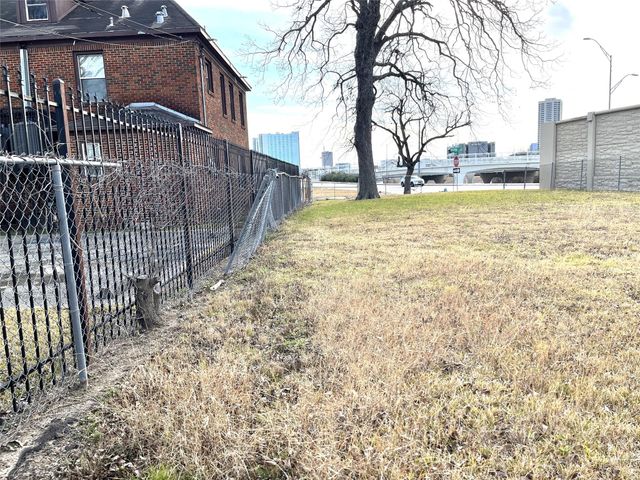 2209 Wichita Street, Houston, TX 77004